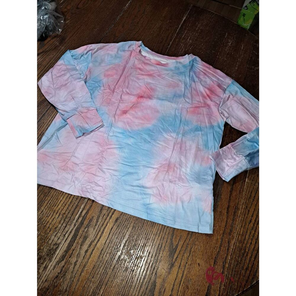 New Medium Long Sleeve Pullover Tie Dye Loose Shirt Top NWT